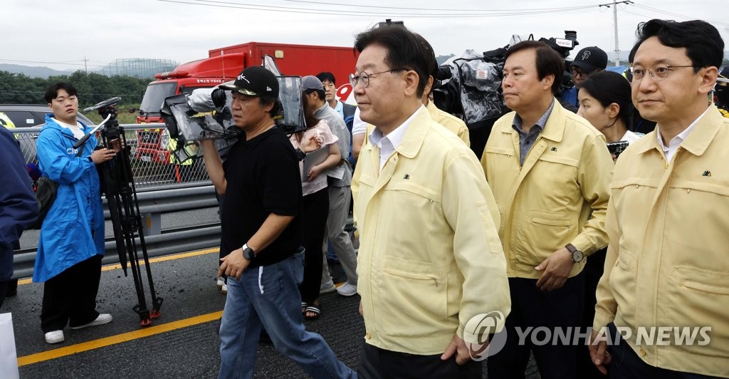 수해에 정치권 '정쟁 자제'…지도부 현장行·상임위 줄줄이 연기