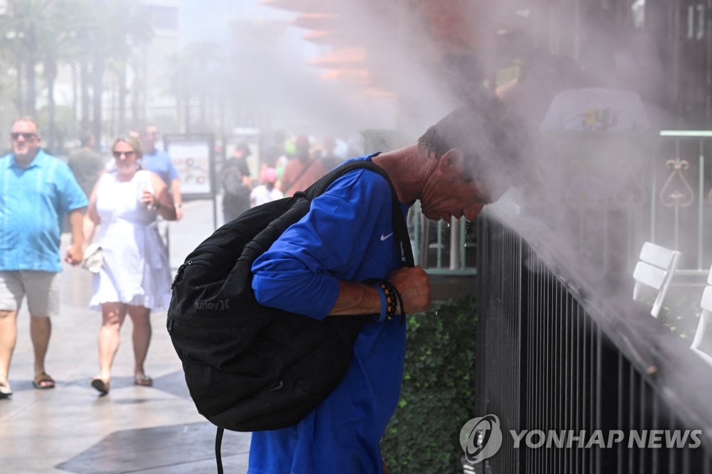 "북미 밤 최저 기온 최고치 찍을 듯…취약계층 위험 노출"