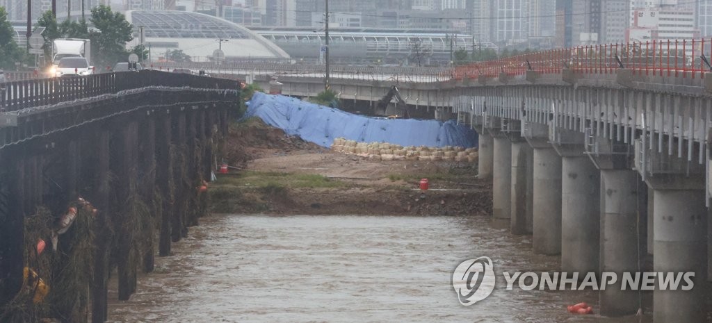 "수많은 기회 살린 기관 없었다"…행복청장 해임건의 유력 검토