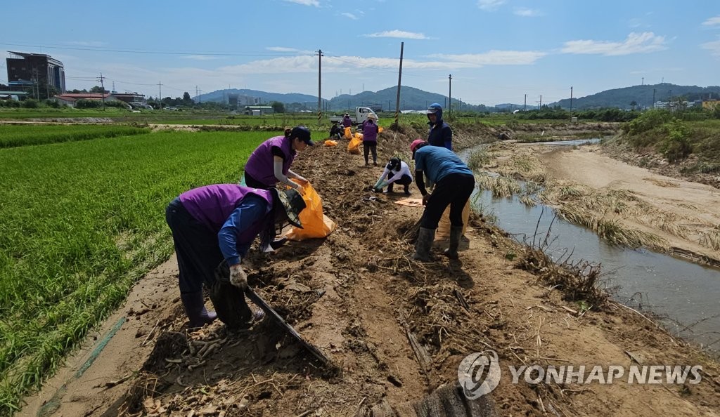 8개 시도 산사태 위기경보 '심각'…시설피해 8천500건