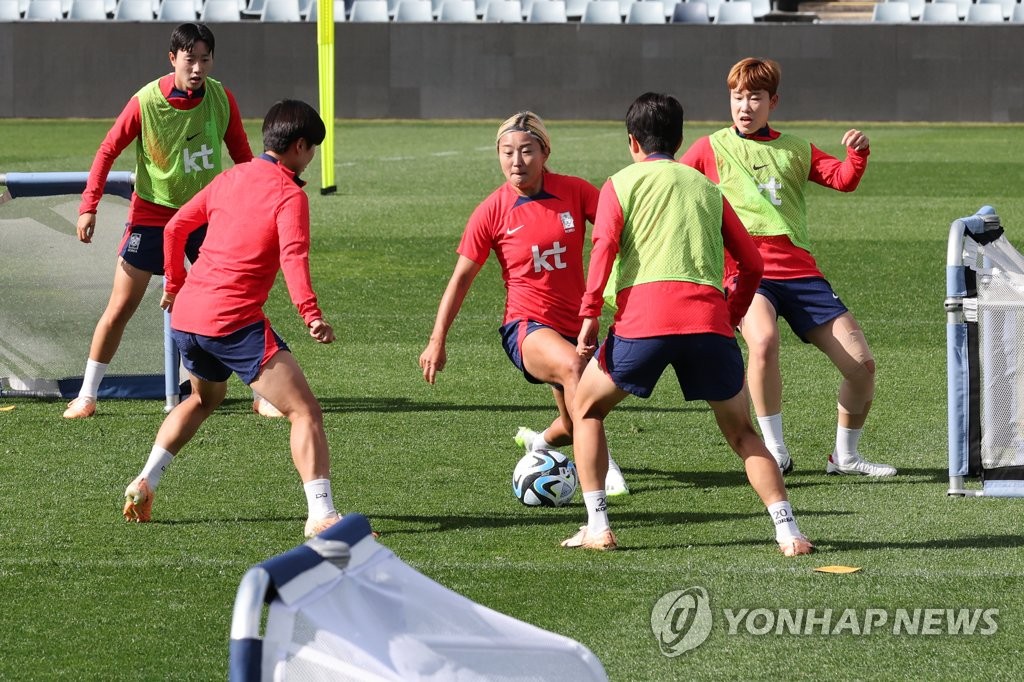 [여자월드컵] '무궁무진한 잠재력'…최다 A매치 듀오가 본 세계 여자축구