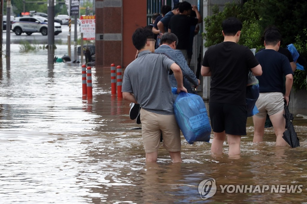 호남 장맛비 '시간당 67㎜' 광주·전남 비 피해 집중