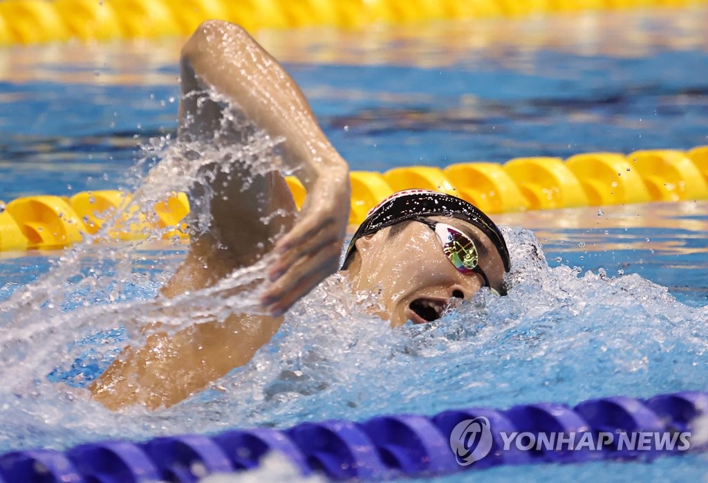 김우민, 자유형 800ｍ 한국新…박태환의 기록 11년 만에 경신(종합)