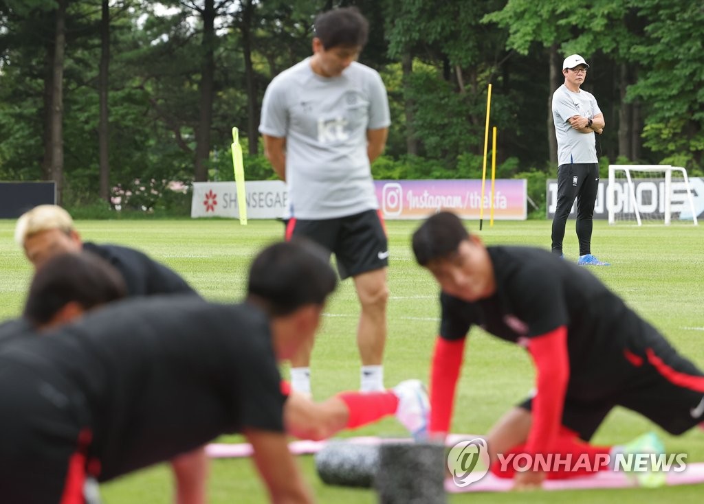 황선홍 감독 "이강인과 PSG, AG 차출 긍정적 교감 있었다 들어"