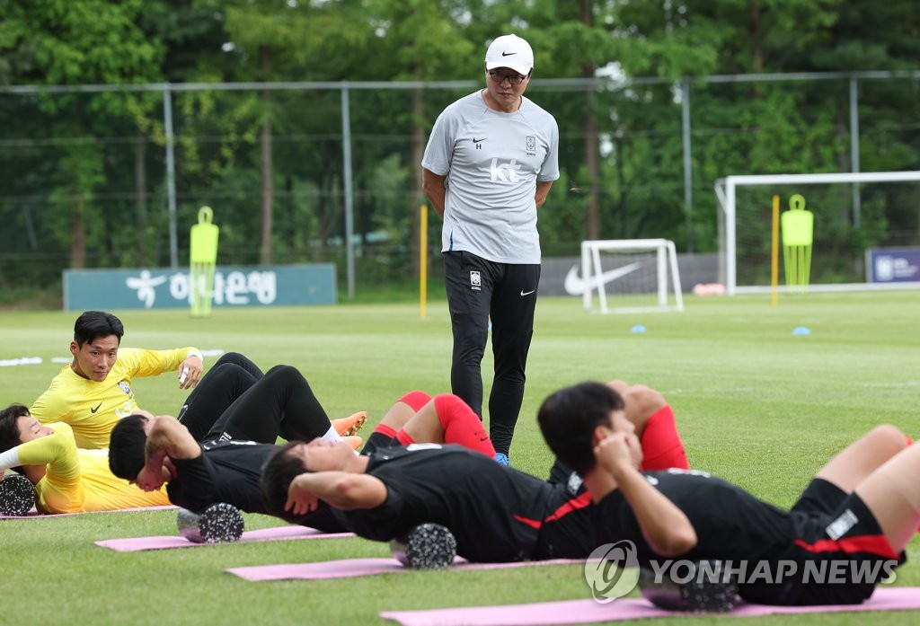 황선홍 감독 "이강인과 PSG, AG 차출 긍정적 교감 있었다 들어"