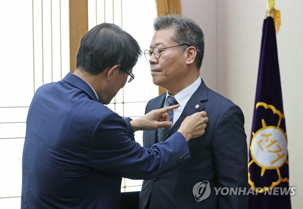 '尹동기' 김용빈 선관위 총장 임명…"尹과 40년간 왕래 없어"(종합)