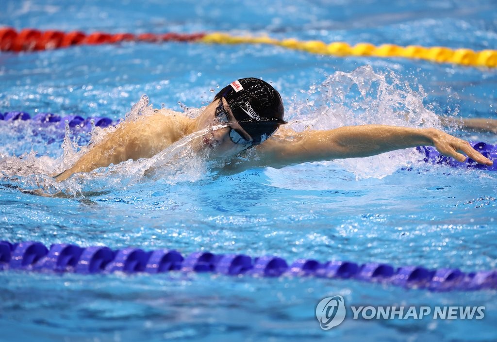 황선우, 0.02초 차로 자유형 100ｍ 결승 불발…준결승 9위(종합)