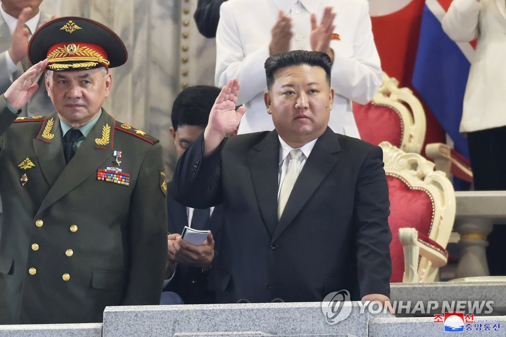 북 국방상 "美, 우리에게 핵 사용하면 살아남지 못해" 위협