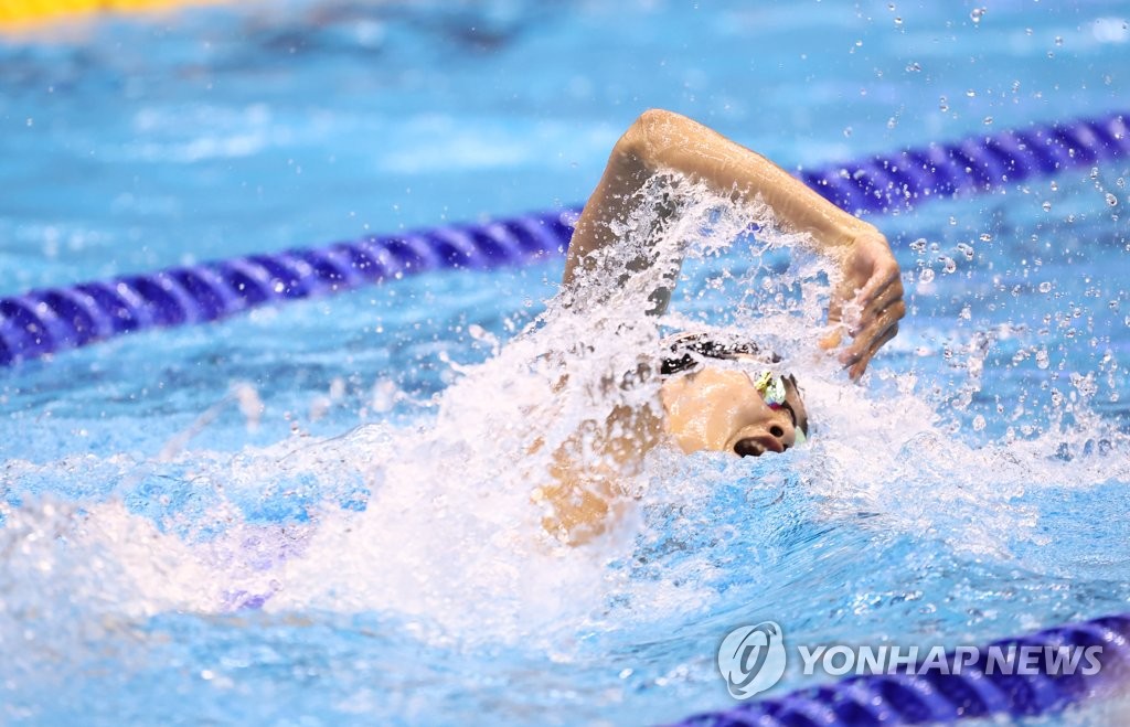 황선우와 황금세대, 또 계영 800ｍ 7분04초07 한국新…결승 6위(종합)