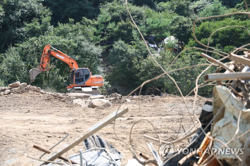 [르포] 수해 덮친 봉화·영주…찜통 더위에도 이어진 복구 작업