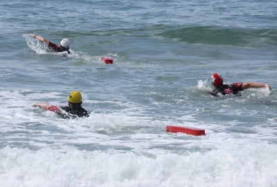 해수욕장 '수영금지구역' 초등생 사망…법원, 지자체 책임 인정