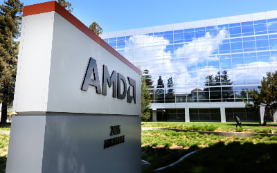'무시할 수 없는 만년 2인자' AMD, 주가 140달러 뚫을까 [글로벌 종목탐구]