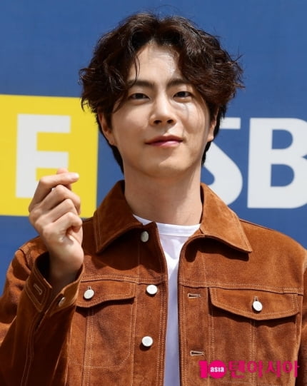 Hong Jong-hyun, break up with C-Jes after 5 years... where is the bird's nest