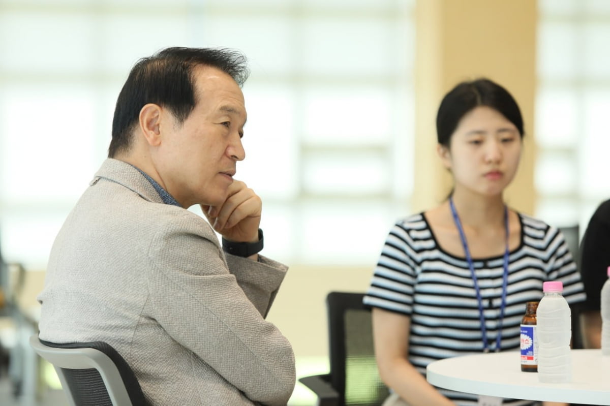 임태희 경기도교육감, '아동학대 혐의로 기소된 일부교사 복직여부 검토' 추진