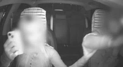 “다리 만져주세요” 60대 택시 운전사, 20대 여성에 성추행 당해(한블리)