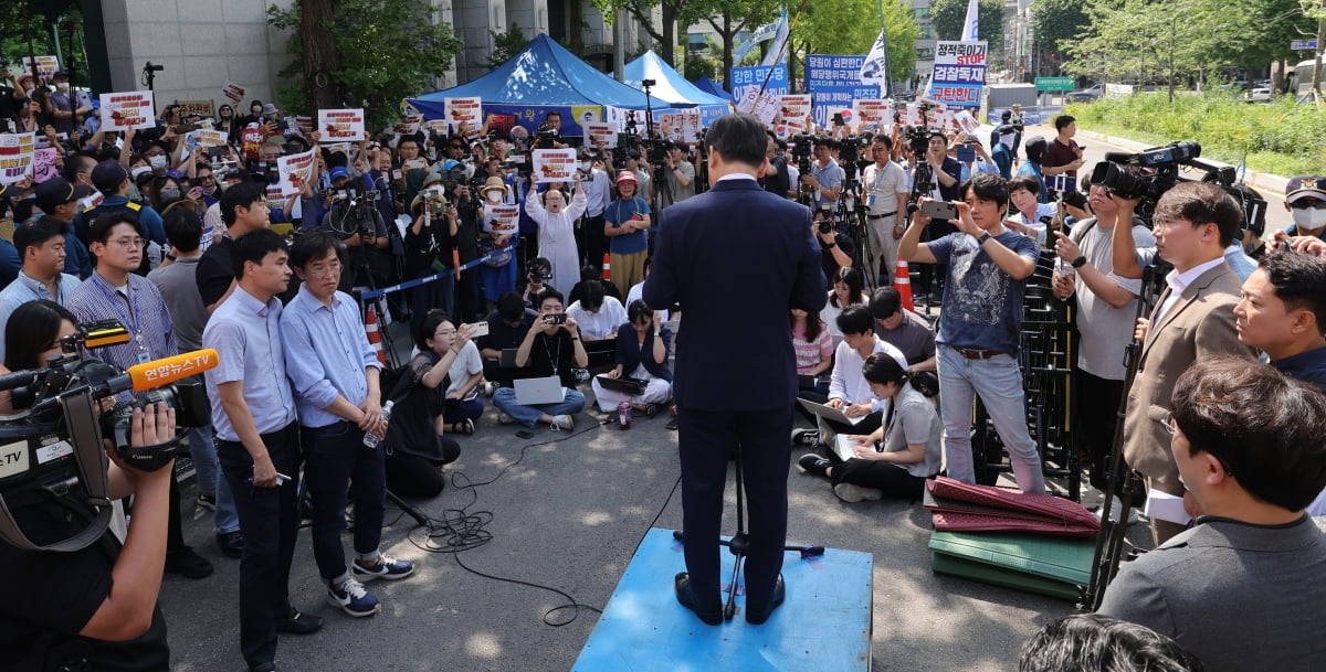 [포토] 샌즈 카지노 사이트 더불어민주당 대표, '백현동 개발 특혜 의혹' 검찰 소환