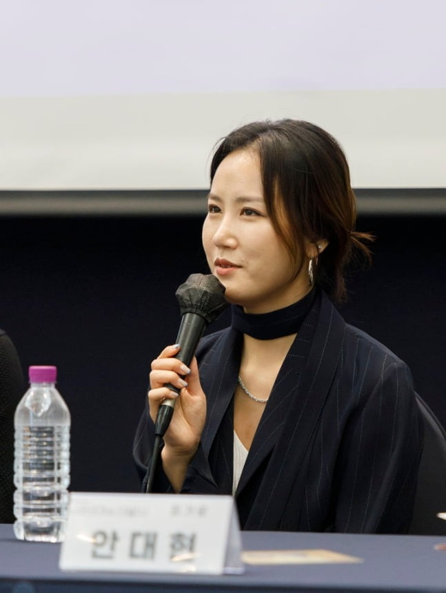 '2023 한강노들섬클래식' 제작발표회에서 소프라노 박혜상이 발언하고 있다. 서울문화재단 제공  