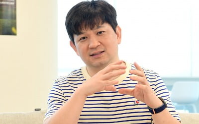 마흔 넘어 취업한 '3개월 수습사원'…3년 반 만에 CEO 되다 [차은지의 비상탈출]