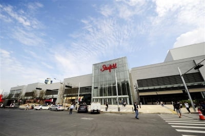 스타필드수원, 2465억 증자…준공 앞두고 막바지 자본 확충