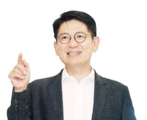 강성부 KCGI 대표 "행동주의 투자, 공모펀드로 확대할 것"