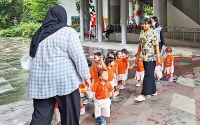 싱가포르, 실버타운에 어린이집…부모 가까이 살면 '분양 우선권'