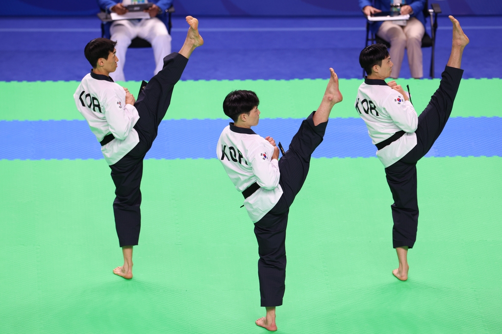 한국 선수단, 청두 하계유니버시아드서 종합 2위로 선전 중