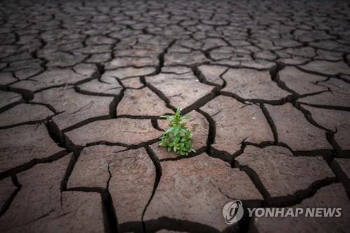 가뭄에 신음하는 지중해 국가들, 바닷물서 염분 빼 식수로