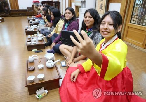 "고마워요 한국"…잼버리 참가국 대사관들, 경기도에 편지(종합)