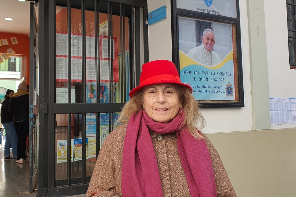 [르포] 아르헨 예비선거…투표소 앞에서도 "누굴 찍을지 모르겠다"