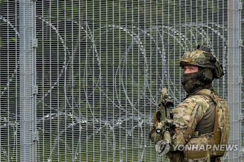 라트비아도 벨라루스국경 경비 강화…폴란드·리투아니아에 이어