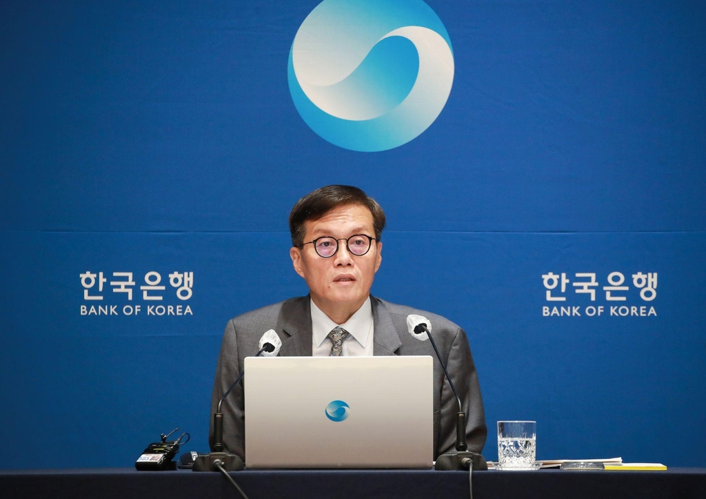 이창용 "금리 1∼2% 가능성 크지 않아…부동산 투자시 고려해야"(종합)