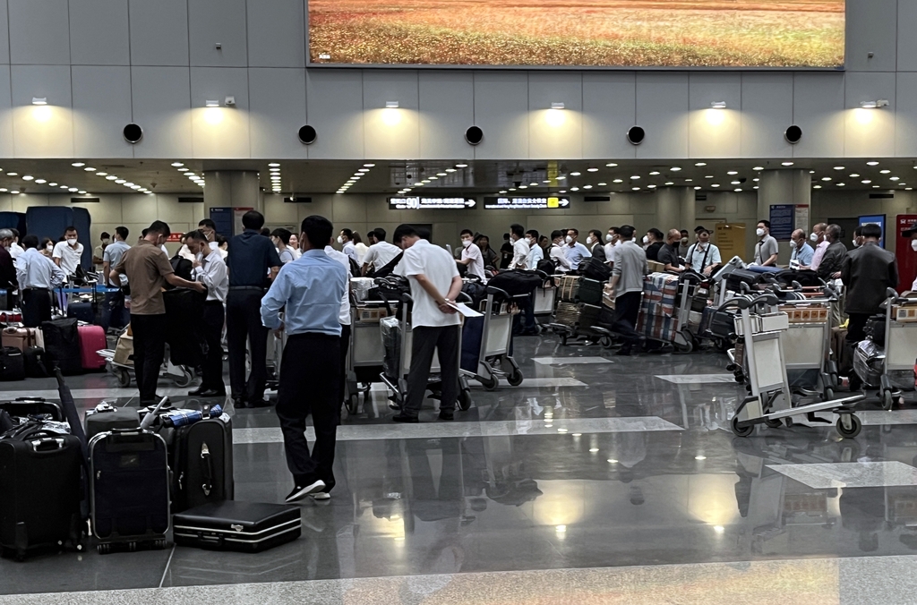 북한 고려항공 여객기 이틀만에 또 베이징行…주민 2차 귀환