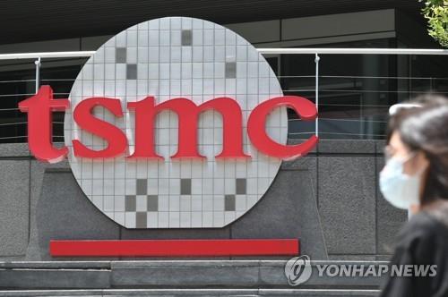 '인력 부족' TSMC 美공장, 대만근로자 충원 시도하자 노조 반발