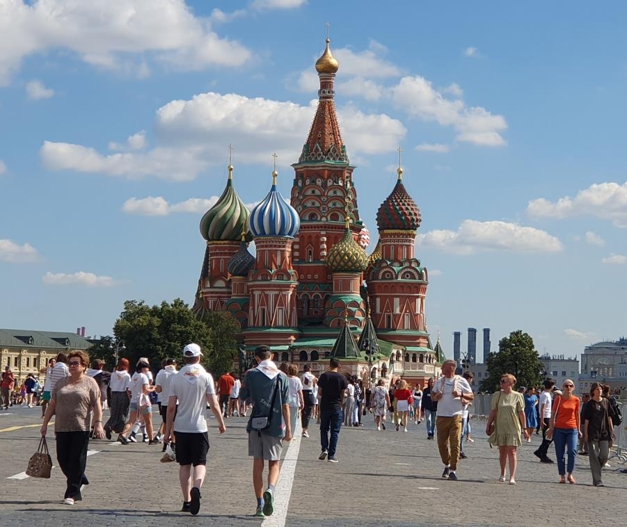 러시아의 심장 모스크바는 지금…드론공격과 버스킹 공존