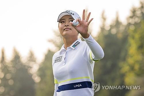 준우승 고진영, 세계랭킹 3위로 반등…김수지, 41위 도약