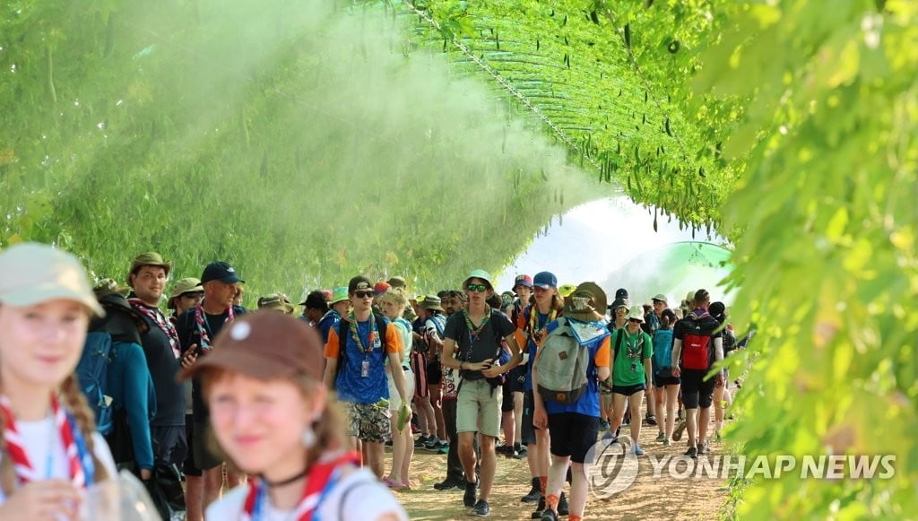 잼버리, 그나마 기대했던 'K팝 콘서트'마저 연기