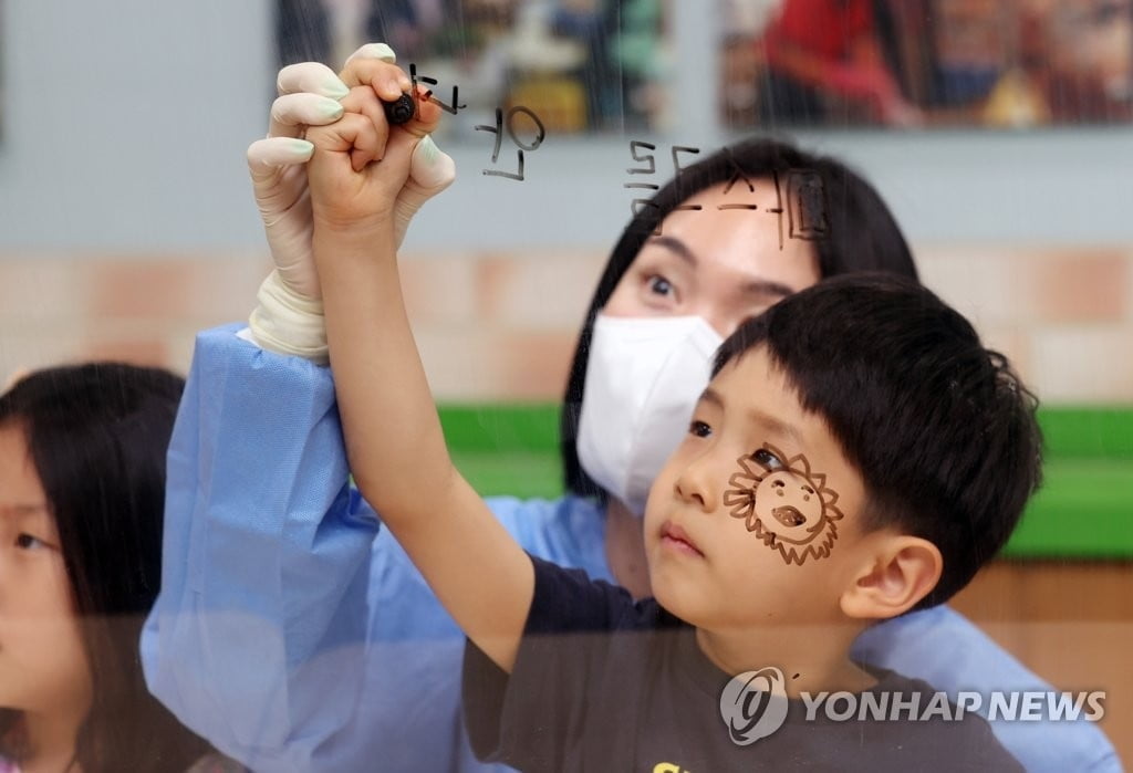 팬데믹 겪었지만..."아동 인지발달 안떨어져"