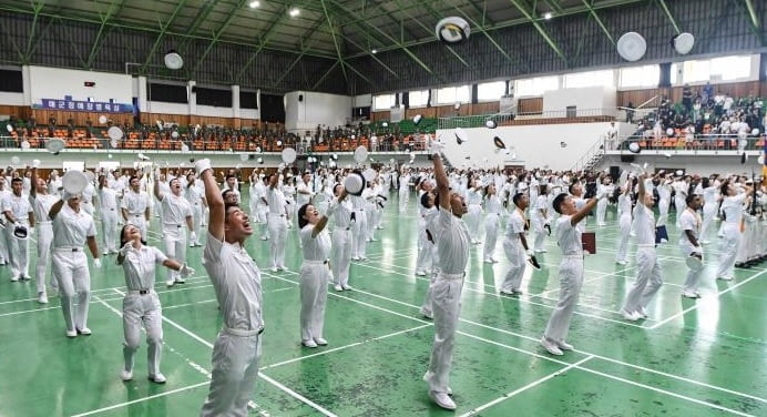 인하항공전문학교, 해군부사관 제282기 1차 응시 32명 전원합격