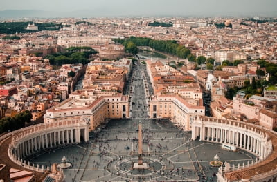바티칸 성베드로 광장에 '삼성' 뜬다...무슨 일?