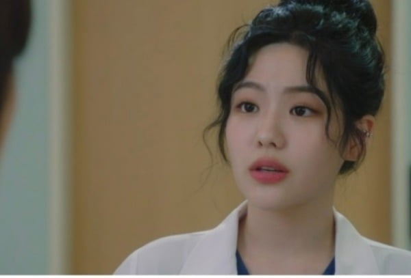 ‘Doctor Cha Jeong-sook’ syndrome, discovered by Min Woo-hyuk and Jo A-ram
