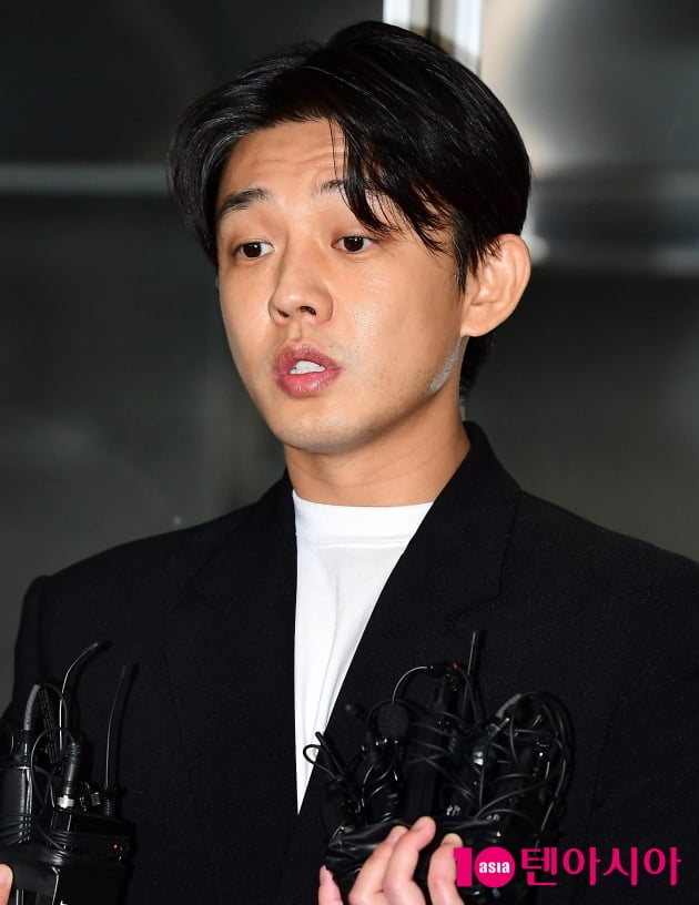Yoo Ah-in, today (24th) 11 o'clock, attendance at warrant review