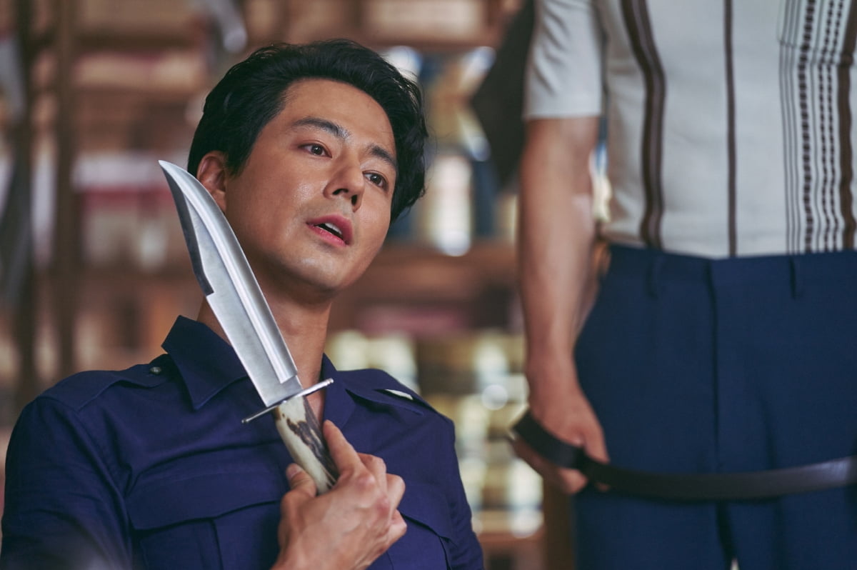 "Jo In-sung's action is cool, but the coolest thing is his face" Jo In-sung, the king of smuggling