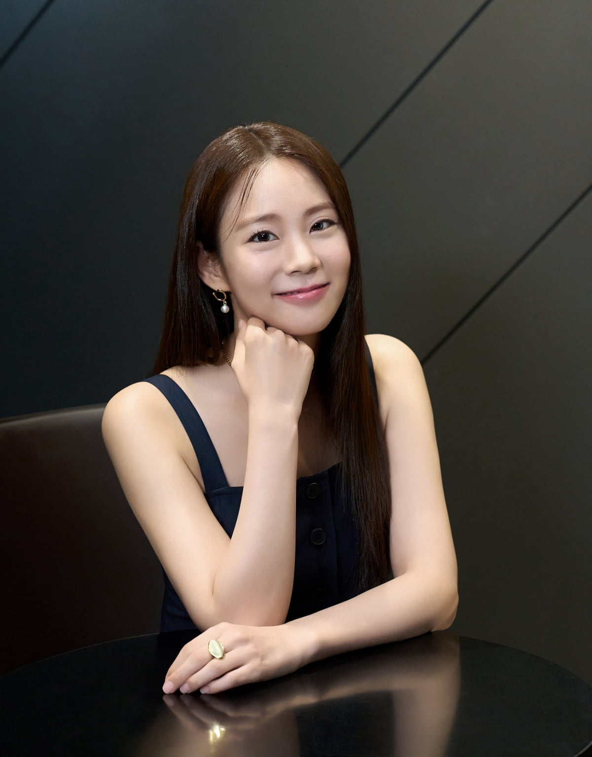 Han Seung-yeon "I'm sorry for my colleagues who couldn't attend the 'after party' because of swelling"