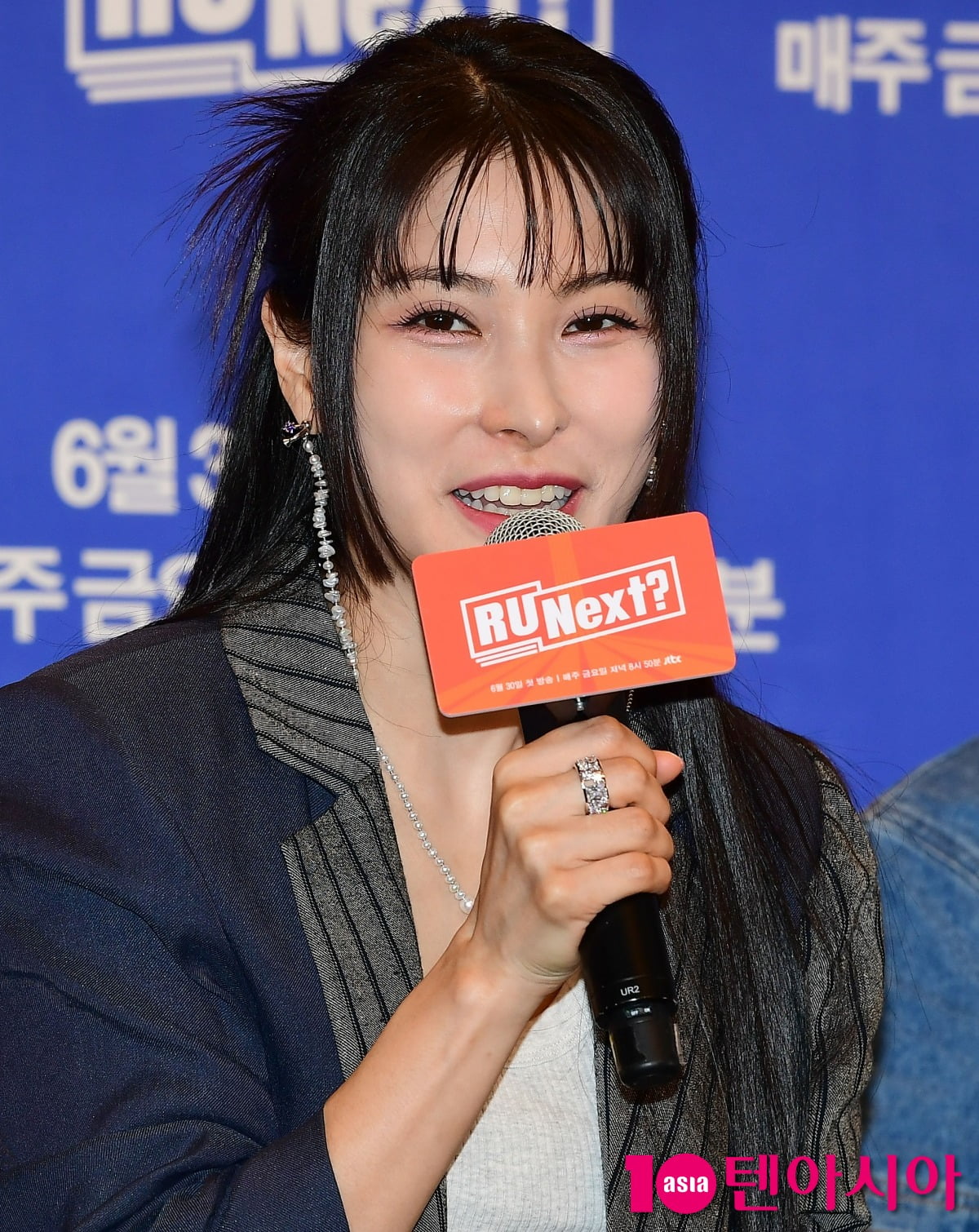 Park Gyuri from KARA "I grew up as a wild horse/grazing idol, hive management, systematic"