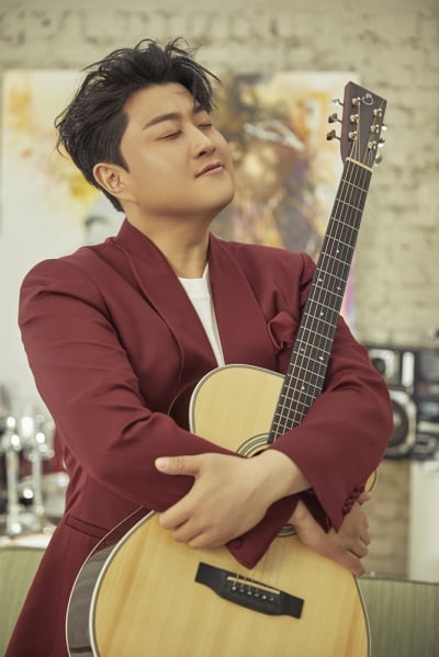 김호중, ‘더트롯쇼’ 8월 첫째주 1위 달성
