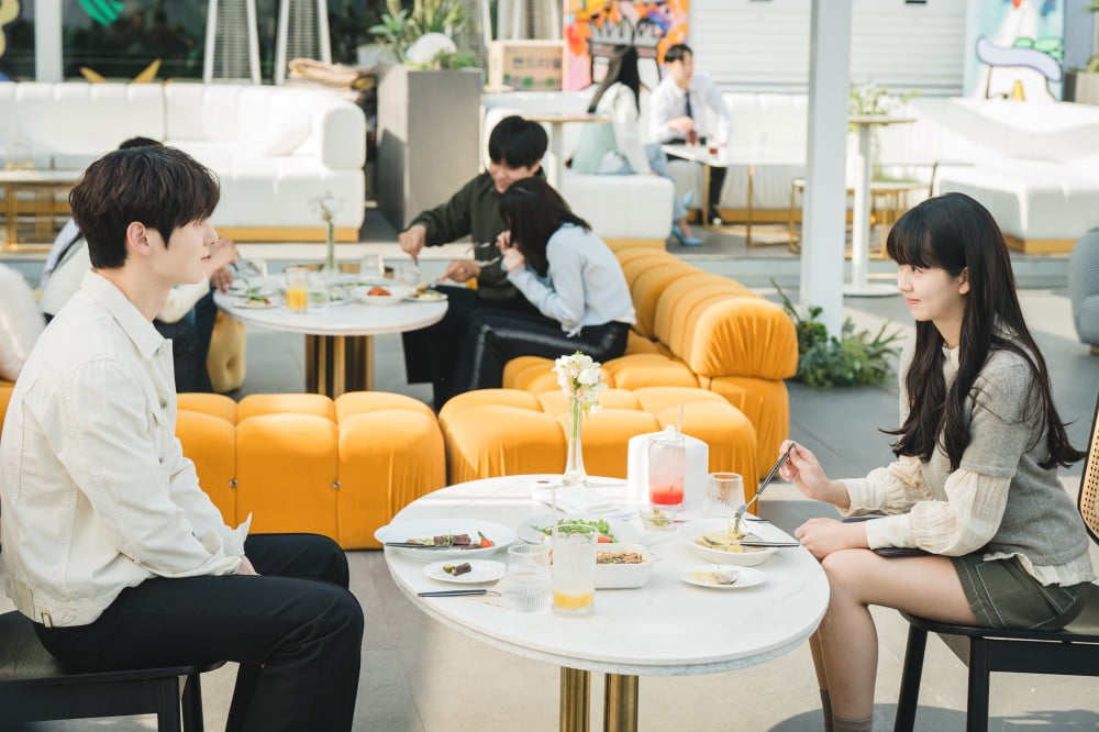 Three-way meeting with Kim So-hyun, Hwang Min-hyun and Seo Ji-hoon