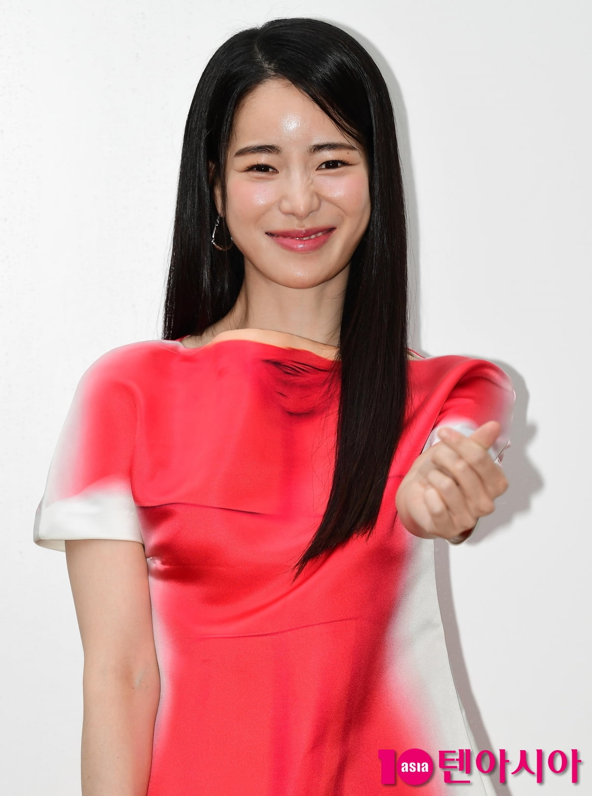 Lim Ji-yeon, innocent charisma...lovely 