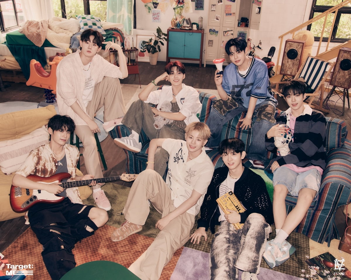 Rookie boy group 'EVNNE', official scheduler revealed