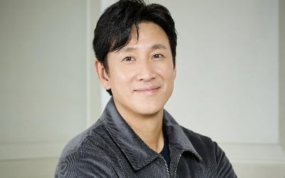 '잠' 이선균, "칸 영화제 초청, 부담됐지만 좋은 기운 가지고 개봉 기쁘다"[인터뷰①]