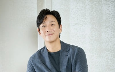 '잠' 이선균, "배우로서 정유미, 너무 좋은 얼굴 가졌다…과감하고 용감" [인터뷰②]